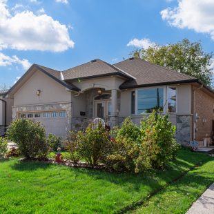 382 Federal Street, Stoney Creek: $1,049,900